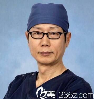 韓國清潭整形外科成鎮(zhèn)模